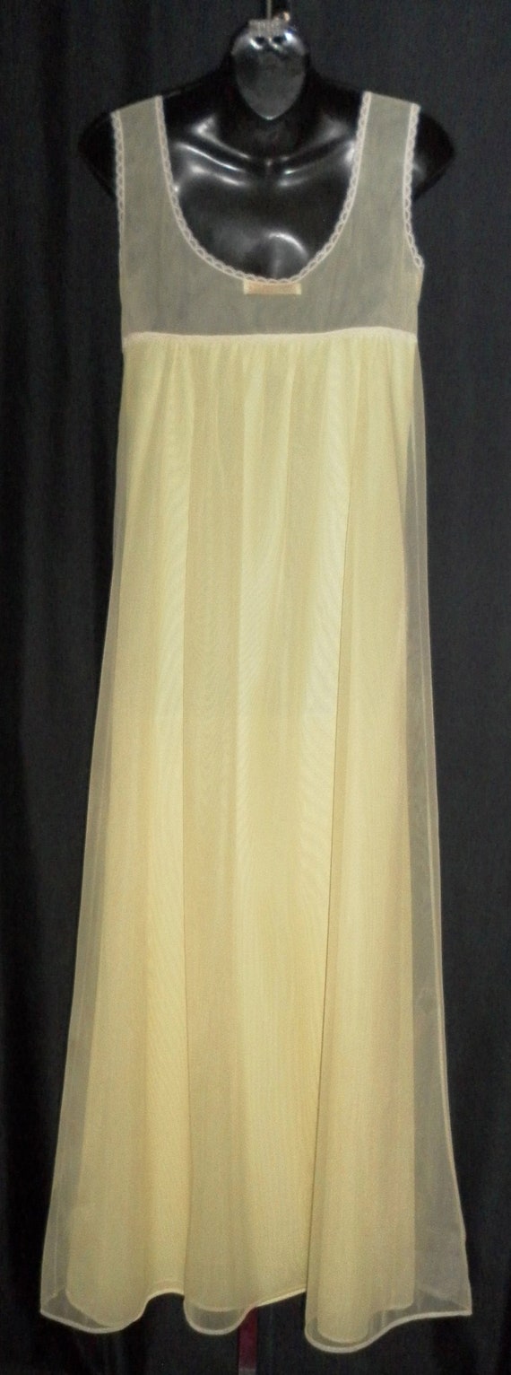 Vintage 1960's ARISTOCRAFT Yellow Chiffon Overlay… - image 4