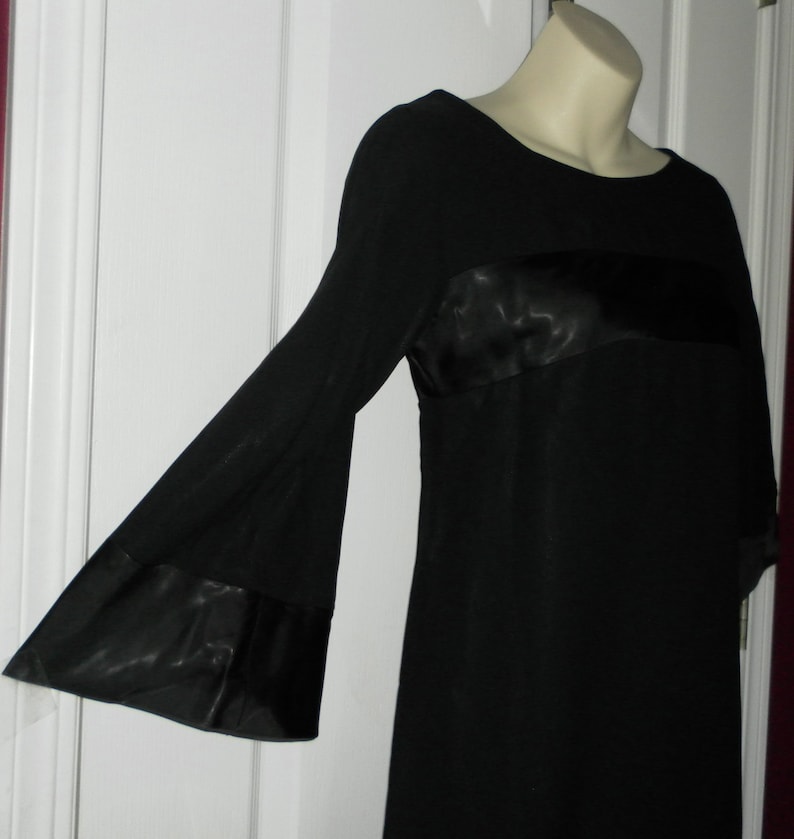 FREE USA SHIPPING!! Vintage 1960/'s Formal Black Bell Sleeve Mini Dress w Satin Accents 34