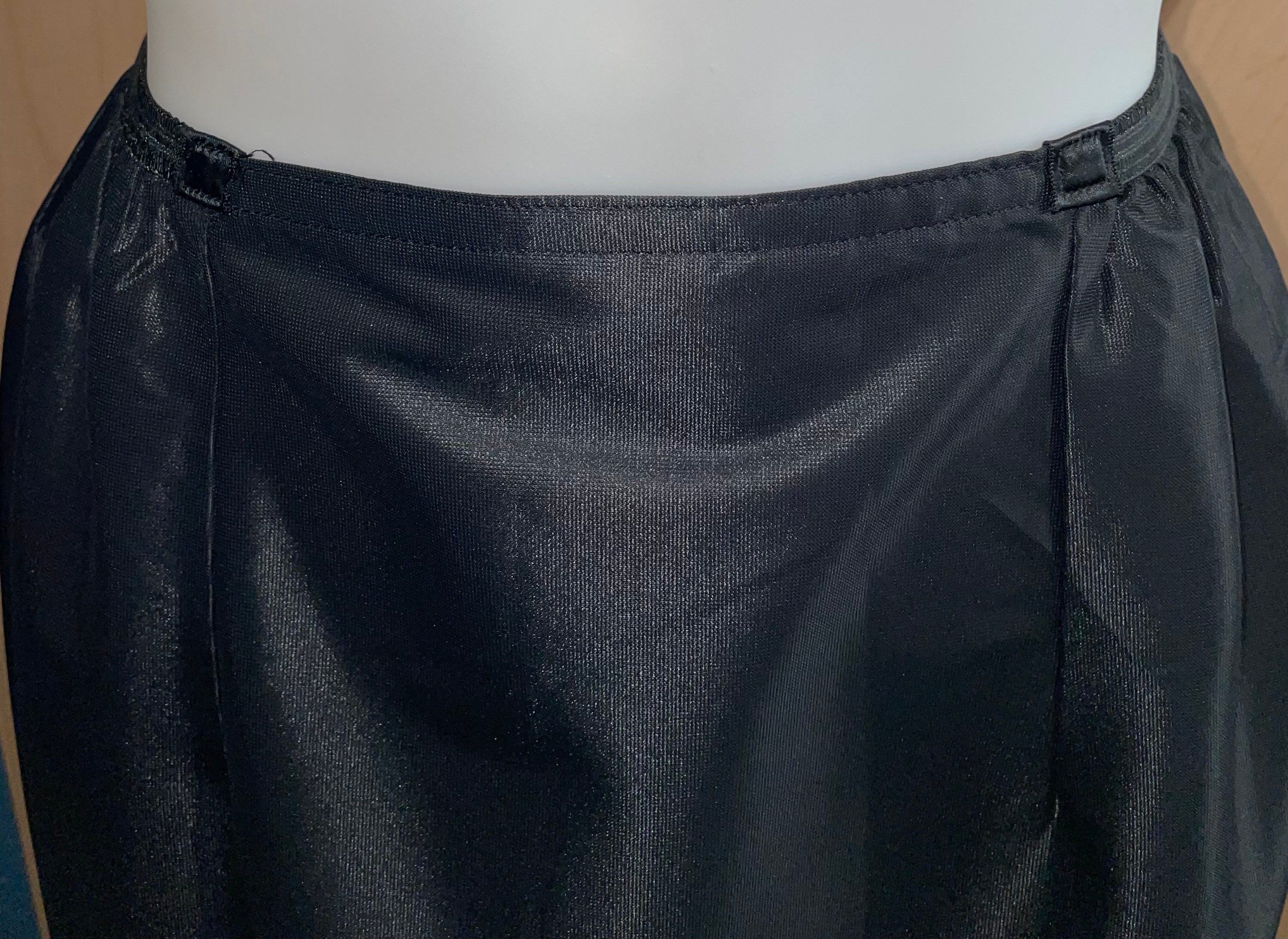 Classic Gothic Vintage Vassarette 1970's Long Black polymaid Half Slip ...