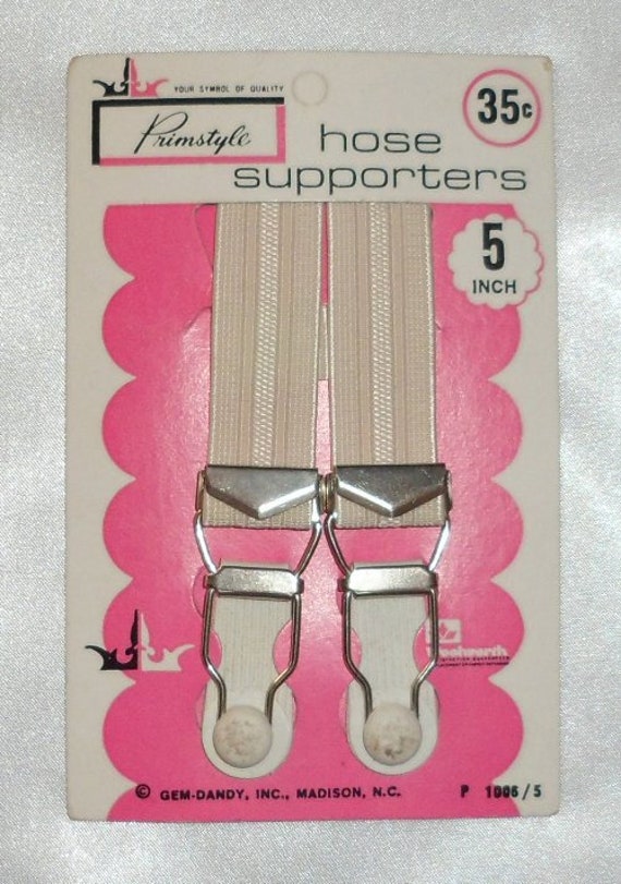 Vintage Card of New/Old Stock Primstyle Hose Suppo