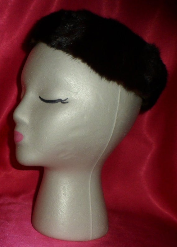 Vintage DAYTON'S Deep Brown Mink 1950's Pillbox H… - image 2