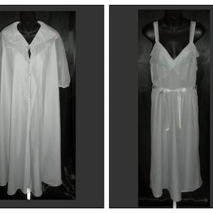 Exclusive Collection - Vintage Classy ROGERS Baby Blue Chiffon Nightgown & Peignoir Set 38