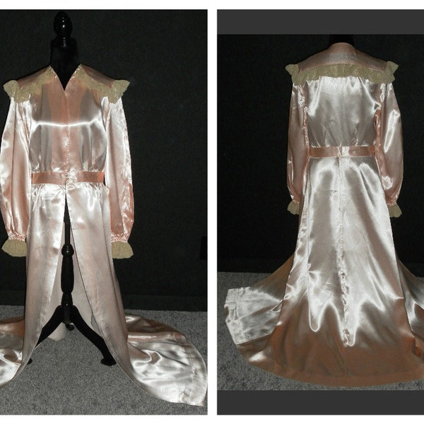 Exceptionally Grand and Gorgeous 1920's New/Old Stock Floor Length Satin & Lace Peignoir House Robe / Hostess Wrap 42