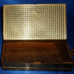 Vintage Evans Elegance Gold Basket Weave Design Make Up Clutch Purse Handbag Wristlet image 3