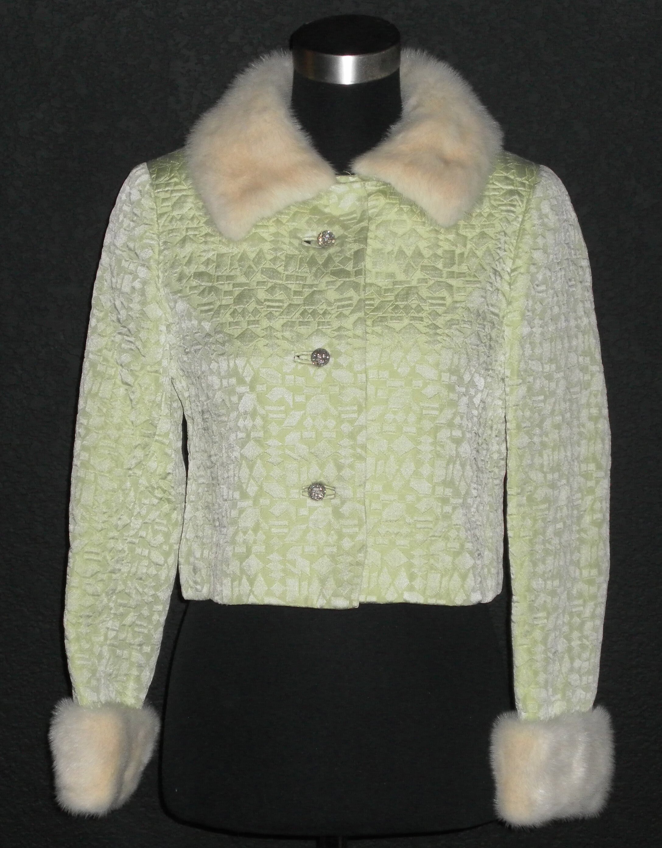 Bibiy AMELIA FUR COATの通販 by ねこぴよ's shop｜ラクマ