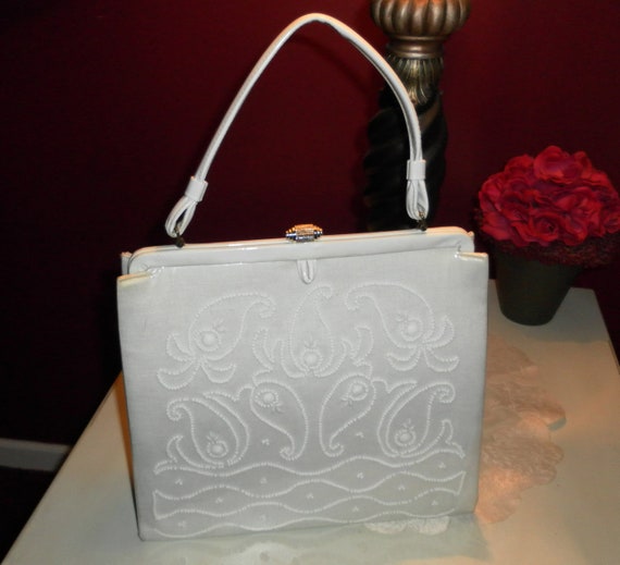 Vintage 1960's "SOURE' Bag" Beaded White Stylish … - image 1