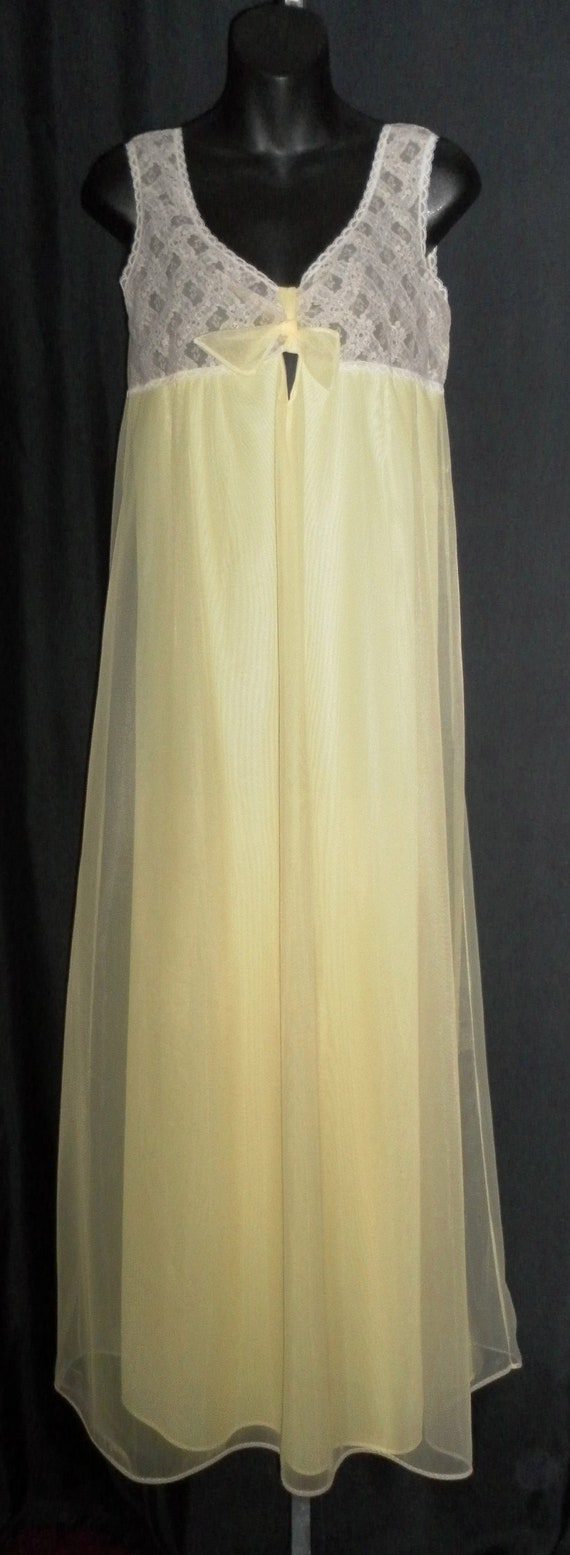 Vintage 1960's ARISTOCRAFT Yellow Chiffon Overlay… - image 2