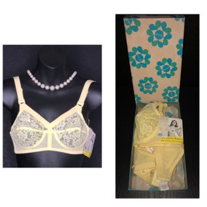 Buy Bra Box Online In India -  India