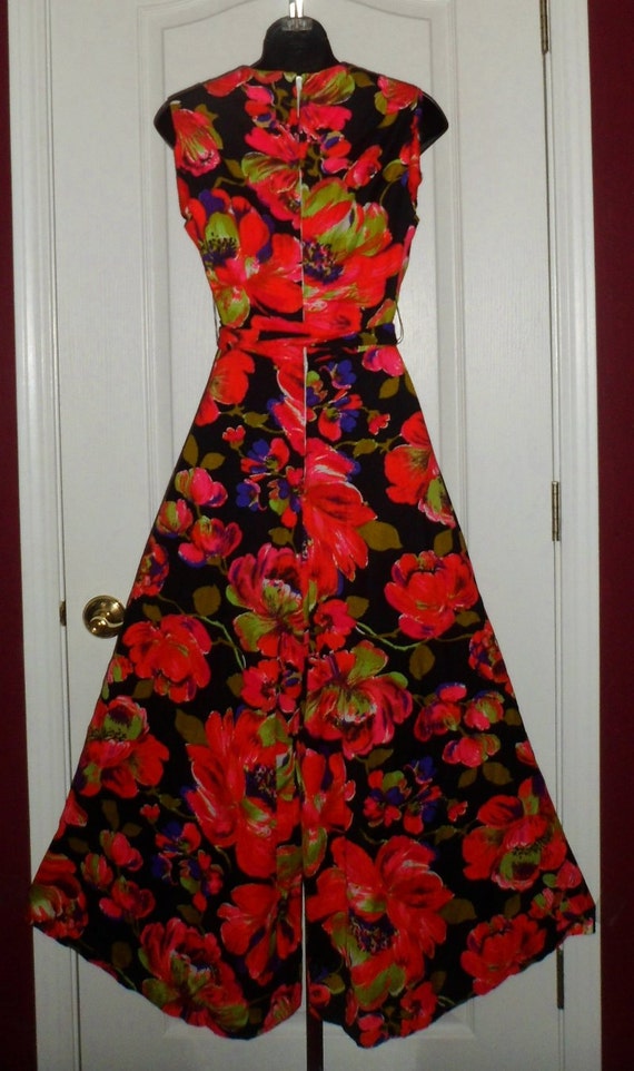 Vintage 1960's Vibrant Floral Sleeveless Palazzo … - image 3