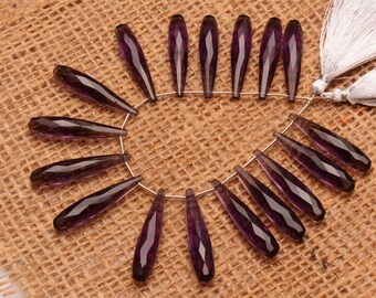 アメジストカラークォーツ、ファセット加工の長いティアドロップブリオ