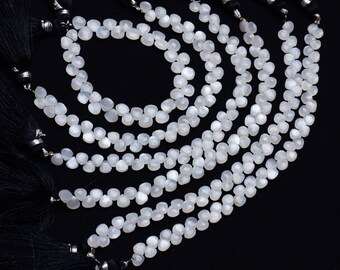 Natural Gemstone White Moonstone Beads, 5mm Size Heart Shape Moonstone Briolettes for Jewelry Making 6 Inch Full Strand