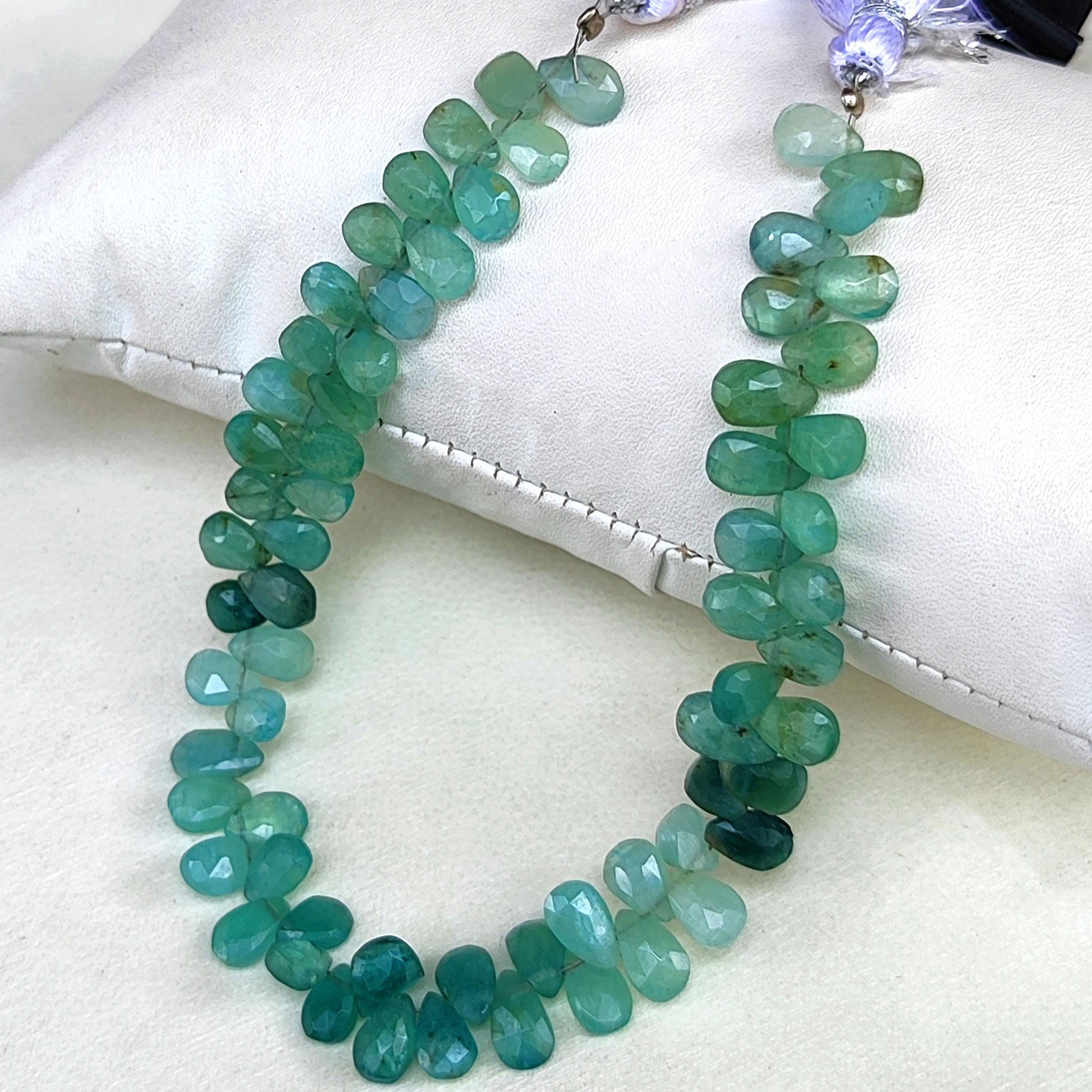 天然グランディディエライト宝石 7x5～8 x 6 mmサイズ ファセットペア