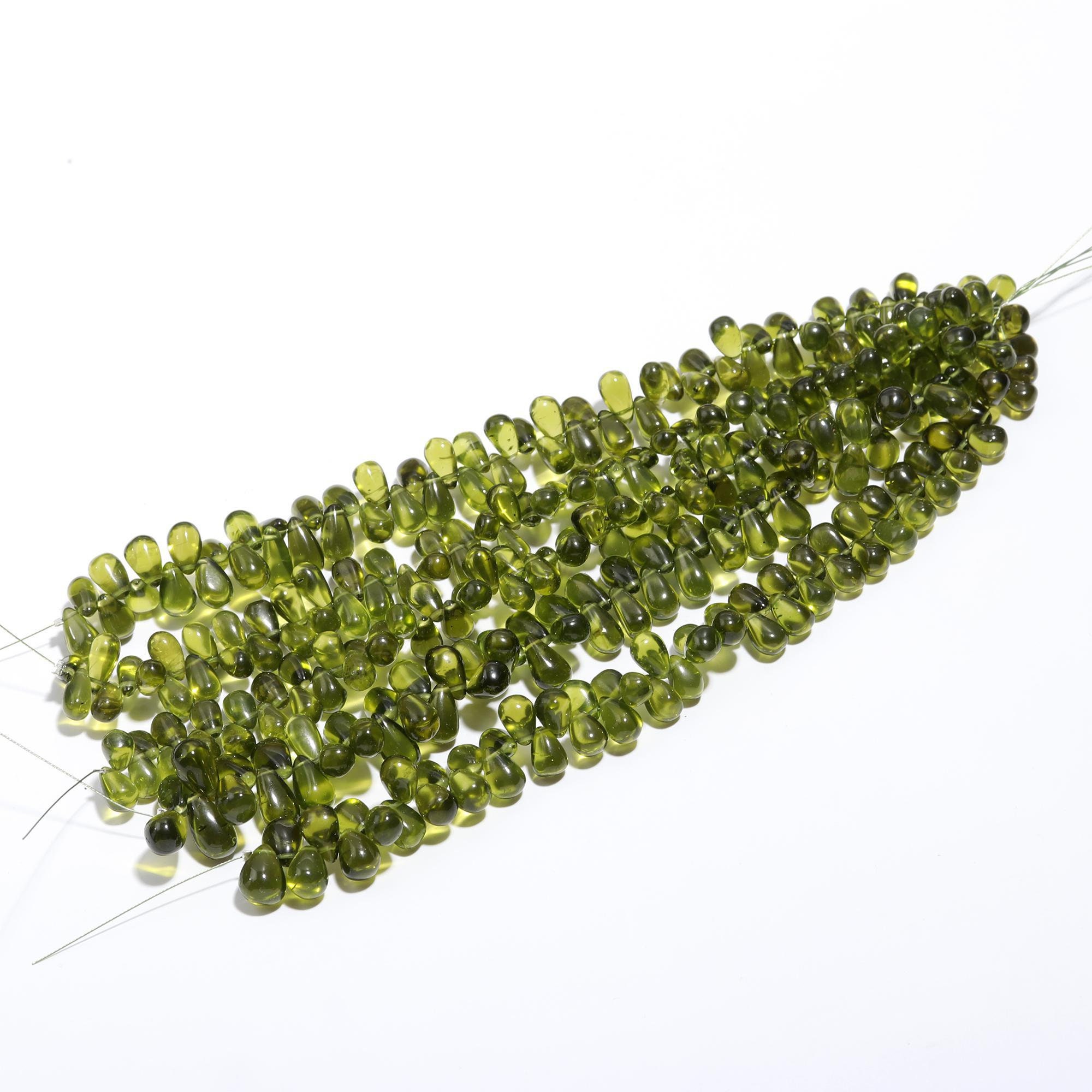 天然ペリドット オリーブグリーン ビーズ - 8 x 6 mm サイズ ティア