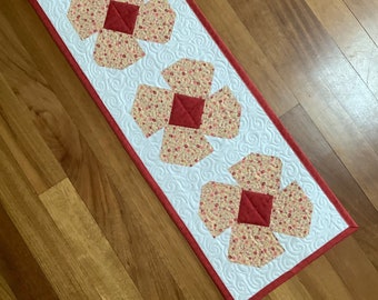 Quilted table runner Flowers 13” x 34”. Free shipping