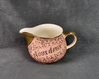 Creamer Nous deux, milk pot "Nous deux" milk jar Villeroy et Boch pink earthenware gold flowers vintage Made in Germany