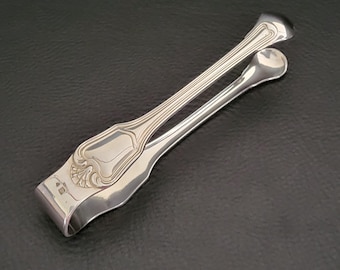 Christofle Sugar tongs Pair of silver plated sugar tongs threads and shells pattern vintage Made in France