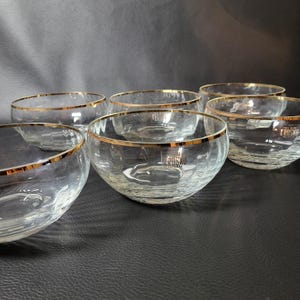 Krosno 6 ijsbekers dessertbekers geribbeld glas en gouden rand vintage handgemaakt Polen