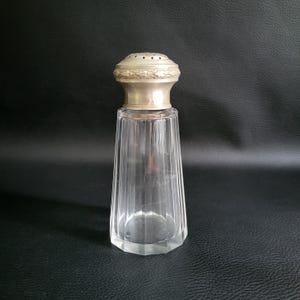Crystal and silver sugar pourer sugar shaker Silversmith Victor Leneuf vintage Made in France