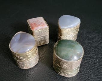 Set of 4 small pill boxes polished stones engraved metal vintage