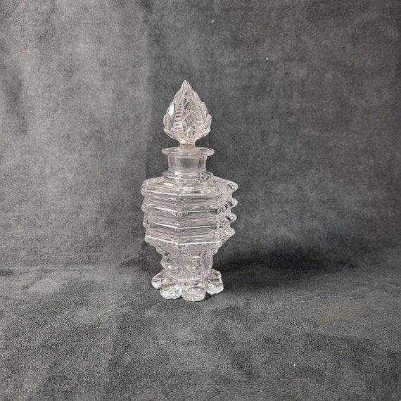 Perfume Bottle Molded Ribbed Glass Flask With Stopper Tightly Sealed Glass  Bottle Bud-shaped Stopper Vintage -  Canada