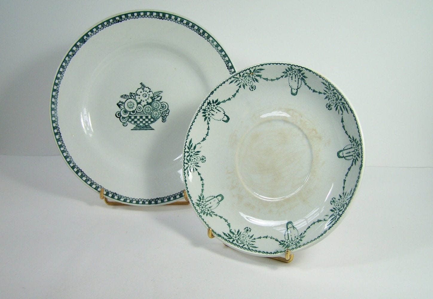 Paire d'assiettes Anciennes Motifs Verts Faïence de St Amand et Moulin Des Loups Assiettes Creuses P