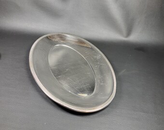 Plat de Présentation Ovale en Inox Tila 41cm Argent