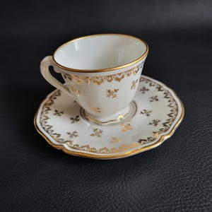 Limoges Demitasse Coffee cup white and gold precious collection coffee cup china vintage  Made in France
