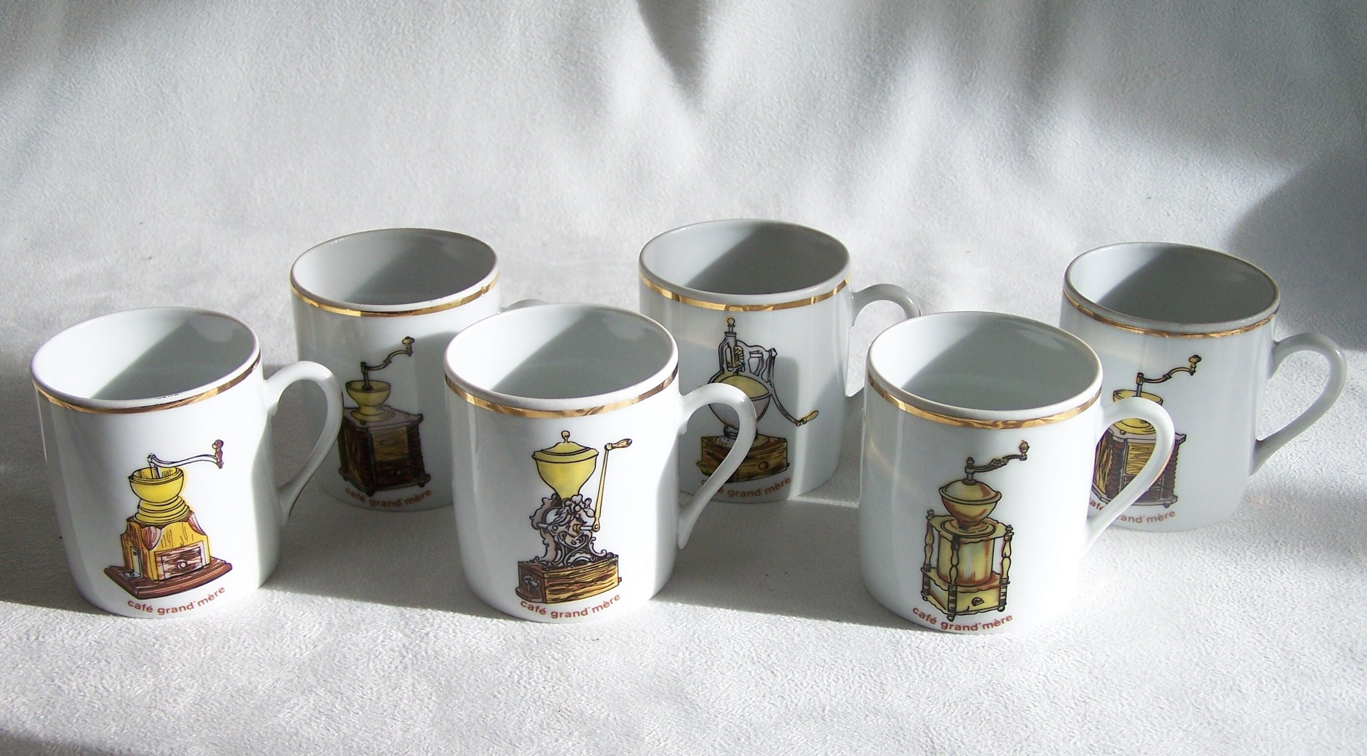 6 Tasses à Café Porcelaine Café Grand'mère Cafetières et Liseré Or Deshoulières Chauvigny Vintage Ma