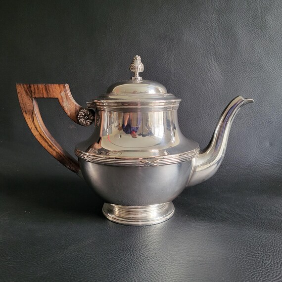 ヴィクトル・サグリエ作、ルイ16世様式の小さな銀メッキ金属製