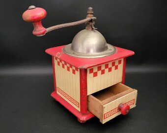 Rare ! Peugeot coffee grinder Lustucru pattern red and white coffee grinder 1932/1939 vintage Made in France