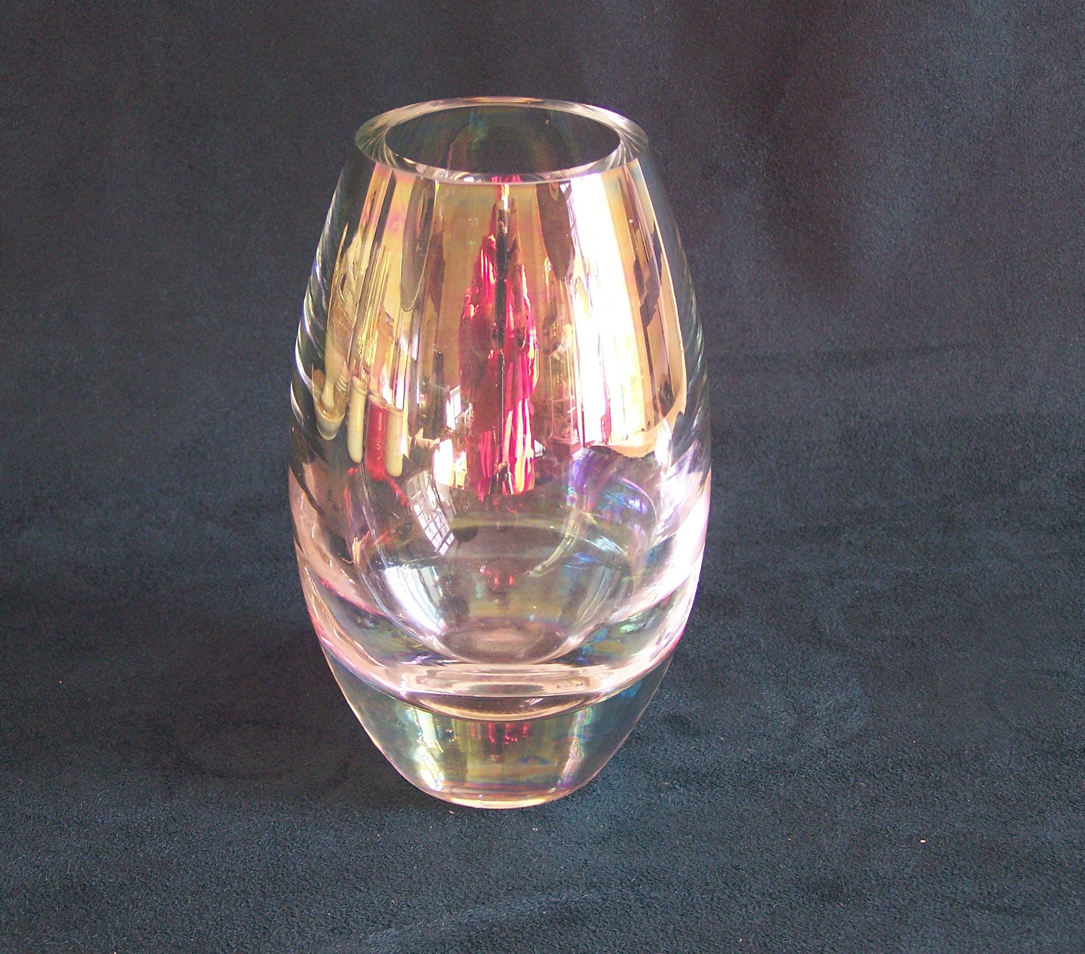 Vase de Krosno Vase Iridescent en Forme d'obus Cristallin Pologne