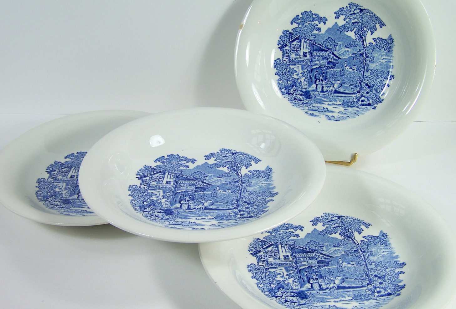 4 Assiettes à Soupe Lunéville Badonviller K et G Décor Alsacien Bleu sur Fond Blanc Assiette Creuse