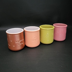Set of 4  yogurt pots beige coral pink bronze enamel terracotta vintage  Made in France