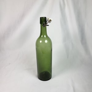 Old French brewery bottle with porcelain cap green glass beer bottle &quot;Grande brasserie du Fort Carré Saint Dizier&quot; vintage