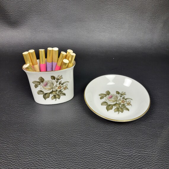 cigarette plate holder Smoking Set Ashtray and Cigarettes Holder Royal Worcester 1958/1971 White  Rose Toothpick