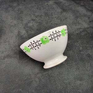 Sarreguemines bowl earthenware bowl green and black stencil pattern Sarreguemines Digoin 1940  vintage  Made in France