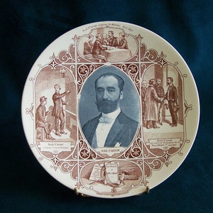 Sarreguemines flat plate Sadi Carnot former French President  pattern &quot;les hommes célèbres&quot; 1875/1900 Made in France
