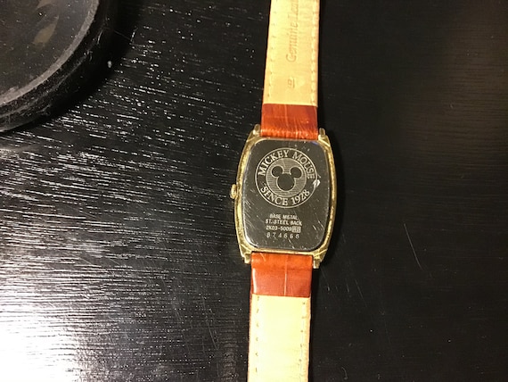セイコー 腕時計 ミッキー 60周年 モデル 型番2K03-5009 不動品 Yahoo!オークション - SEIKO セイコー 2K03-5009 ミッキーマウス