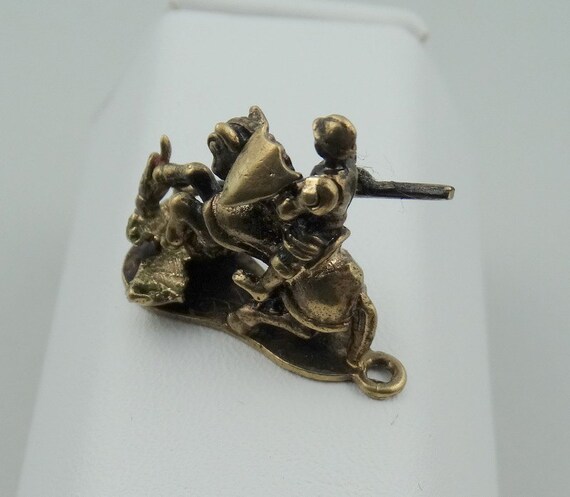 Rare Vintage Saint George Versus The Dragon Penda… - image 4