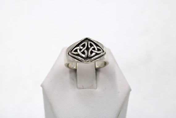 Vintage Celtic Knot Design Solid Sterling Silver … - image 1