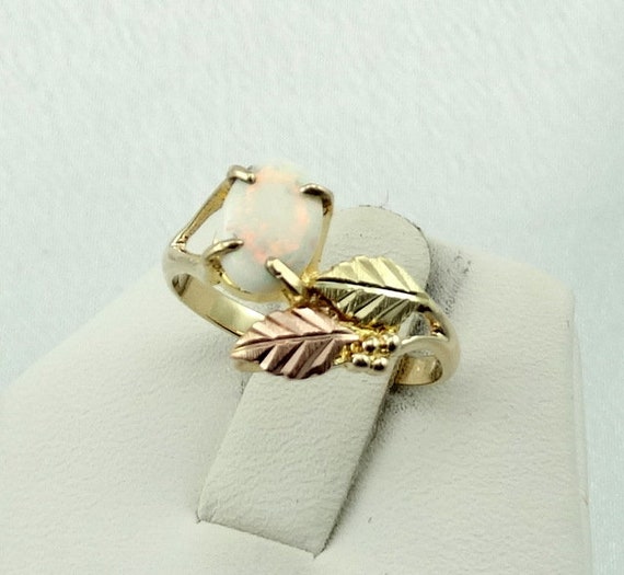 Lovely 10K Black Hills Yellow and Rose Gold Ring … - image 2