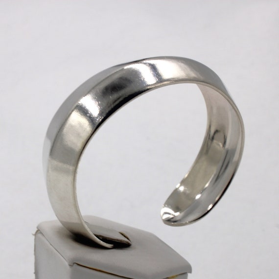 Substantial Solid Sterling Silver Vintage Cuff Br… - image 2