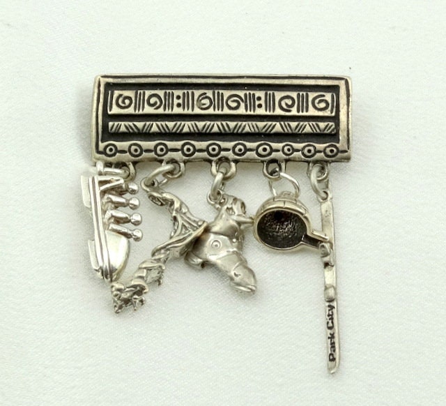 ヴィンテージ スキーヤーブローチ スキー Vintage ski brooch - Etsy 日本