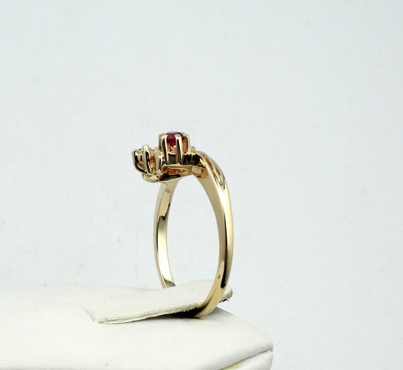 Lovely Ruby and Diamond Vintage 14K Yellow Gold R… - image 3