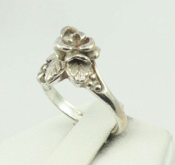 Vintage Hand Made Sterling Silver Rose with Leave… - image 4