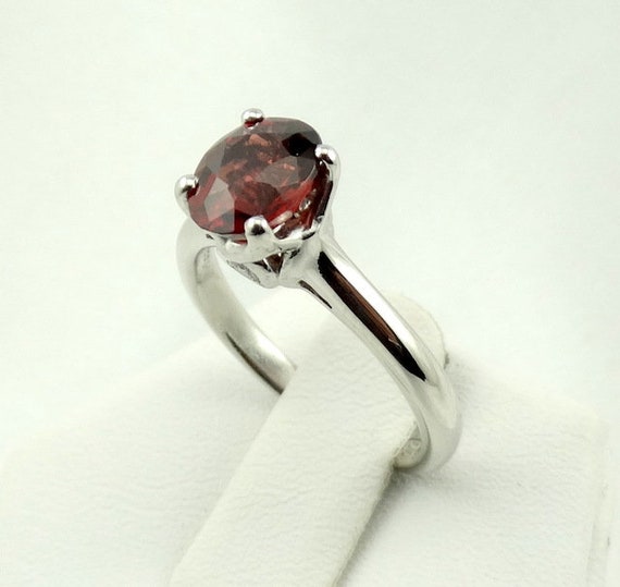 Garnet platinum ring deals