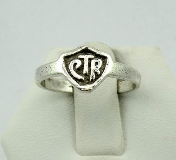 Vintage Pre-Owned Sterling Silver CTR Shield Ring… - image 1
