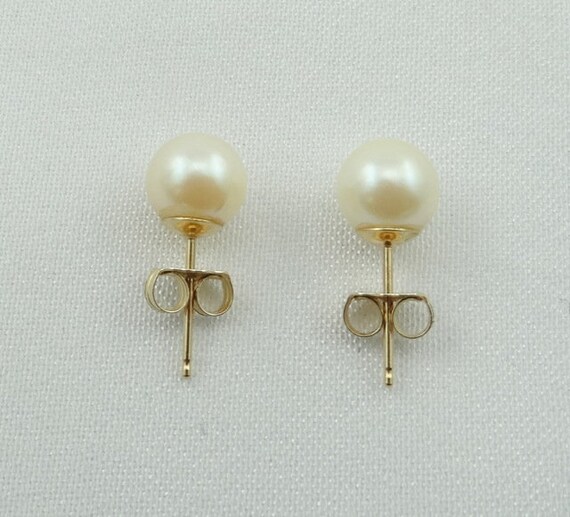 Classy 6.5 mm Pearl 14K Yellow Gold Push Back Stu… - image 5