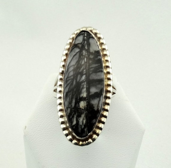 Alien Invasion...Vintage Natural 'Alien' Pattern S