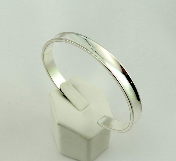 Simple & Stunning Vintage Solid Sterling Silver C… - image 2